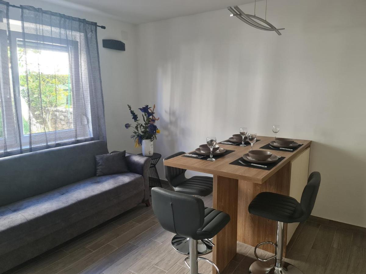 Apartman Nika Crikvenica Extérieur photo